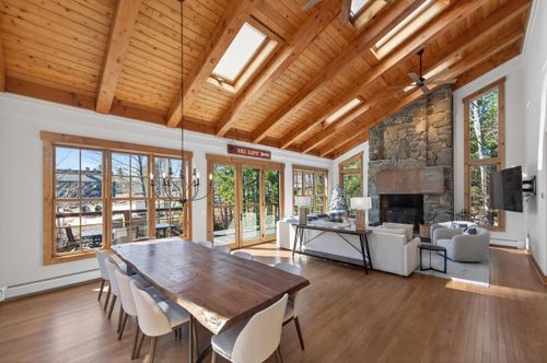 3 Slopeside Road, Dover, VT, 05356 | Card Image
