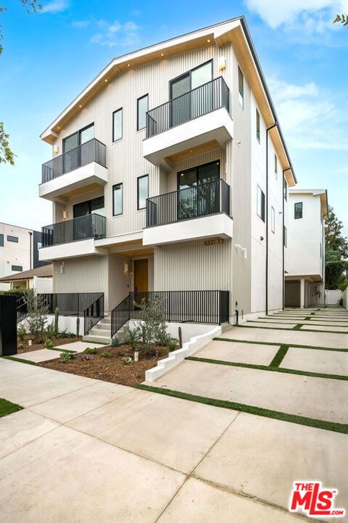 1-5321 Ben Ave, Valley Village, CA, 91607-2707 | Card Image