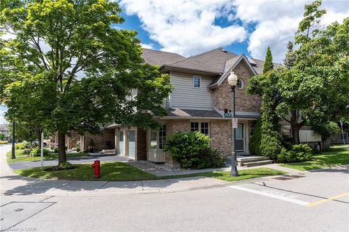 74-3333 New St, Burlington, ON, L7N1N1 | Card Image