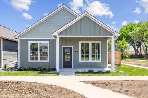 417 E Lexington Ln, Andover, KS, 67002-8986 | Card Image