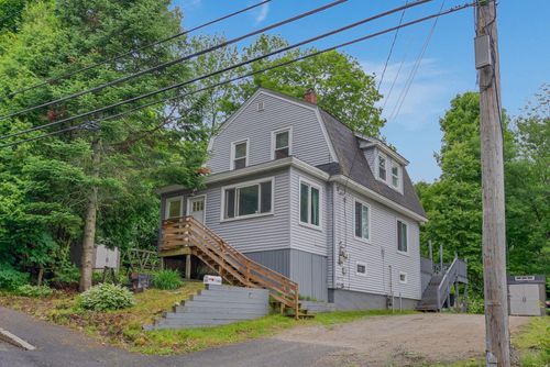 127 Broad St, Auburn, ME, 04210-5606 | Card Image