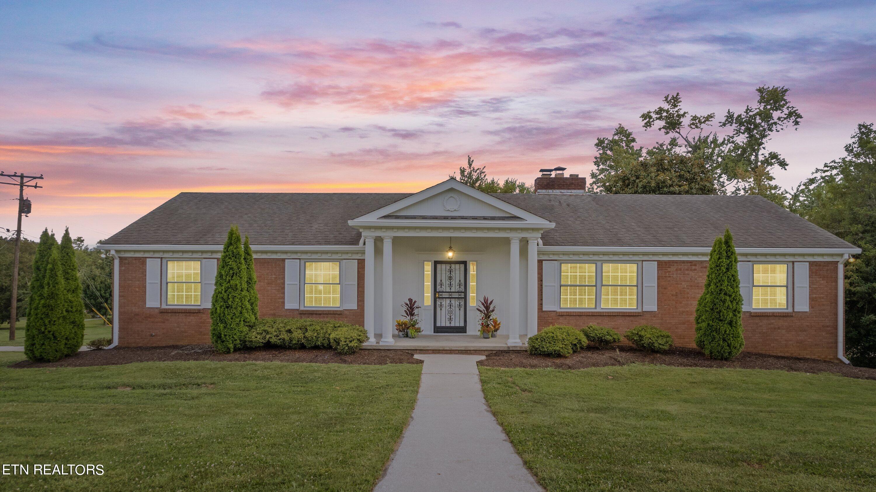 Hempstead Dr, Knoxville, TN 37923