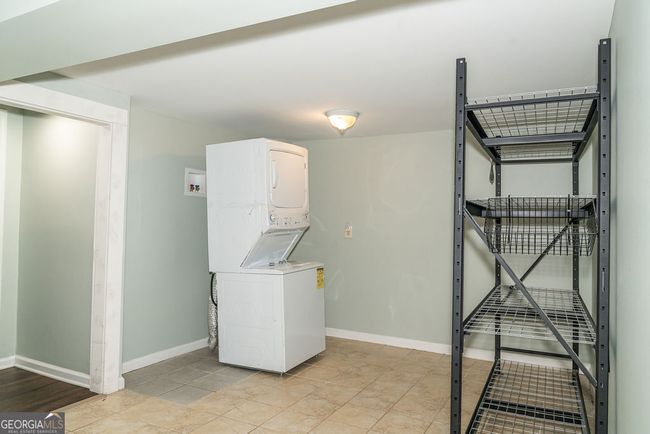2331 Robin Ln Se, House other with 5 bedrooms, 3 bathrooms and 4 parking in Smyrna GA | Image 15