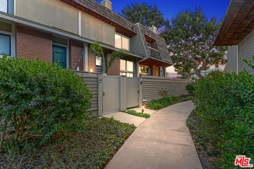 2-4360 Glencoe Ave, Marina del Rey, CA, 90292-5607 | Card Image
