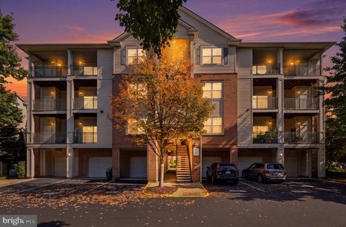404-4415 Weatherington Ln, FAIRFAX, VA, 22030-9003 | Card Image