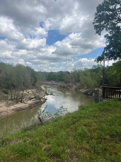 111 W Fm 321 (Off), Cayuga, TX, 75840 | Card Image