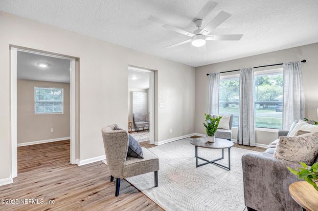 5415 Moret Dr E, House other with 3 bedrooms, 2 bathrooms and null parking in Jacksonville FL | Image 8