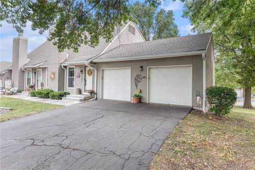 12315 W 107th Ter, Overland Park, KS, 66210-1101 | Card Image