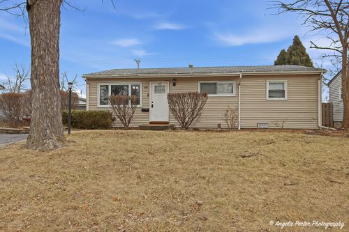 610 Larkdale Row, Wauconda, IL, 60084-1121 | Card Image