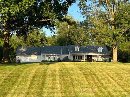 2 Green Acres Rd, Washington, IN, 47501-1302 | Card Image