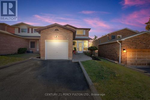 38 Palmer Dr, Ajax, ON, L1S5T9 | Card Image