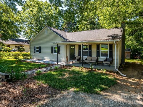 1620 Blueberry St, Mount Pleasant, NC, 28124-7805 | Card Image