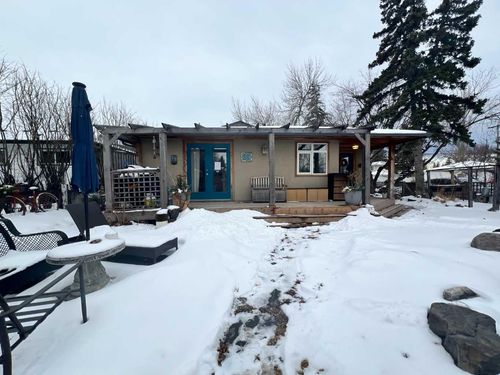 29 Windermere Rd Sw, Calgary, AB, T3C3K2 | Card Image