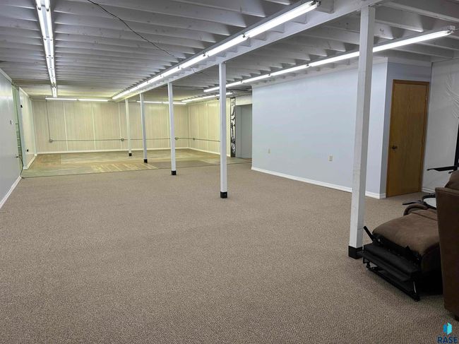 911 Sixth St, Home with 0 bedrooms, 2 bathrooms and null parking in Freeman SD | Image 46