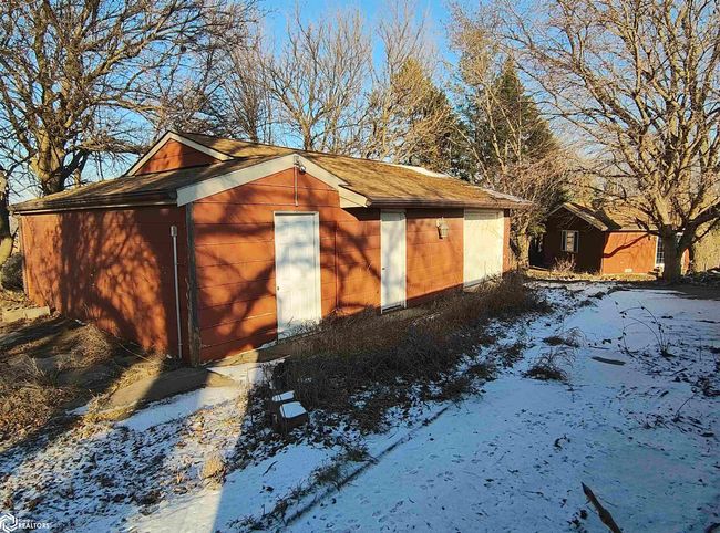 32669 Walnut Ave, Home with 3 bedrooms, 3 bathrooms and 2 parking in Coon Rapids IA | Image 22