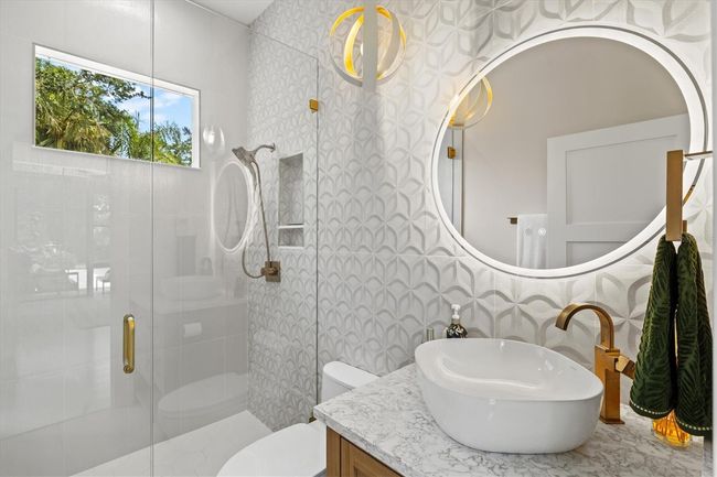 12311 Newcastle Pl, House other with 4 bedrooms, 3 bathrooms and null parking in LAKEWOOD RANCH FL | Image 71