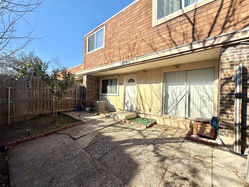 4401 Tophill Ln, Irving, TX, 75038-5200 | Card Image