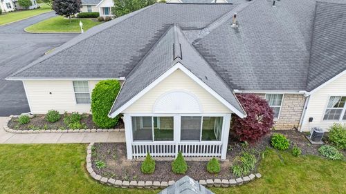 711 Villa Dr, Ontario, OH, 44906-4057 | Card Image