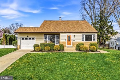 1606 Pleasant Dr, Cherry Hill, NJ, 08003-3541 | Card Image