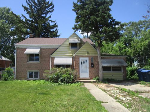 126 N 3rd Ave, Villa Park, IL, 60181-2319 | Card Image