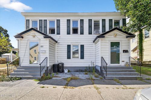 611 4th Ave, Watervliet, NY, 12189-3733 | Card Image