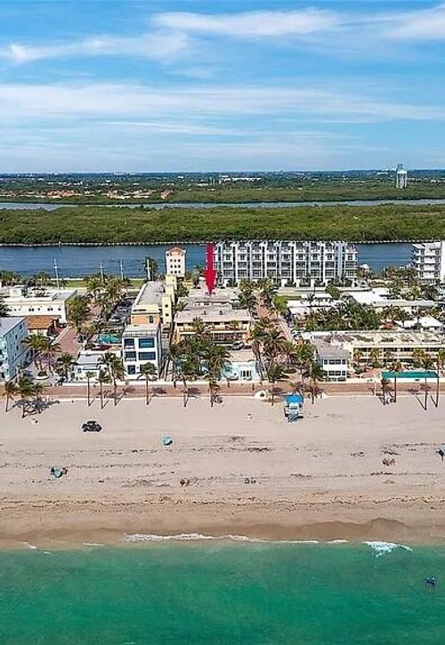 b205-322 Harding Street, Hollywood, FL, 33019 | Card Image