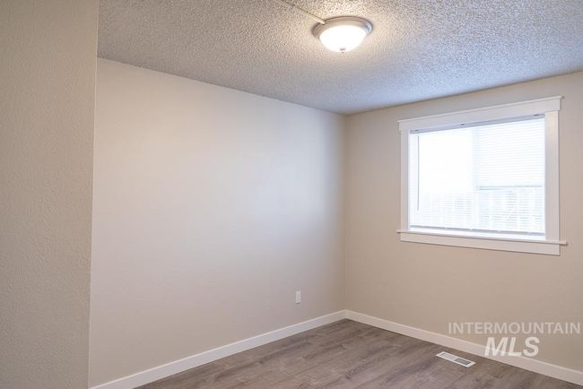 APT-2 - 1133 Fortner St, Condo with 3 bedrooms, 1 bathrooms and null parking in Ontario OR | Image 18