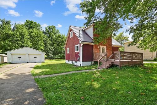 1286 Deforest Rd Se, Warren, OH, 44484-3529 | Card Image