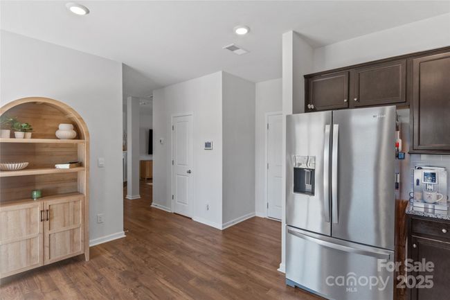Kitchen | Image 9