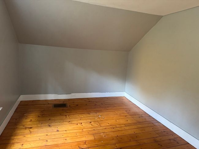 494 River Rd, House other with 6 bedrooms, 3 bathrooms and 4 parking in Deerfield MA | Image 8
