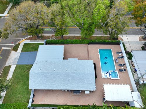 747 Avon Rd, West Palm Beach, FL, 33401-7805 | Card Image