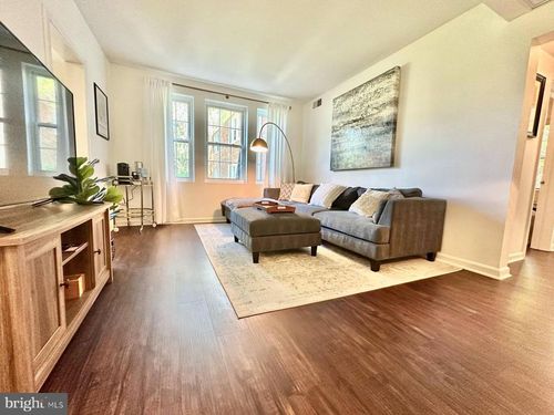 12617-2021 Key Blvd, ARLINGTON, VA, 22201-3427 | Card Image