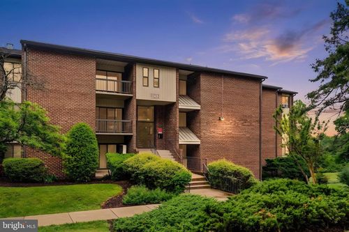 301-11212 Cherry Hill Rd, BELTSVILLE, MD, 20705-3817 | Card Image