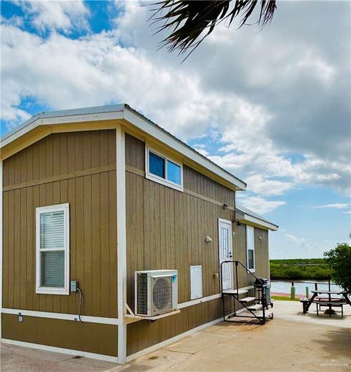 620 Sand Dollar Dr, Port Isabel, TX, 78578 | Card Image