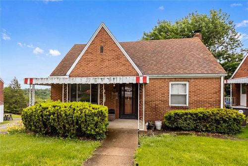 3680 Oakleaf Rd, Pittsburgh, PA, 15227-4416 | Card Image