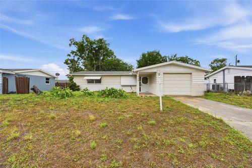 1039 Clairborne St, HOLIDAY, FL, 34690-5936 | Card Image