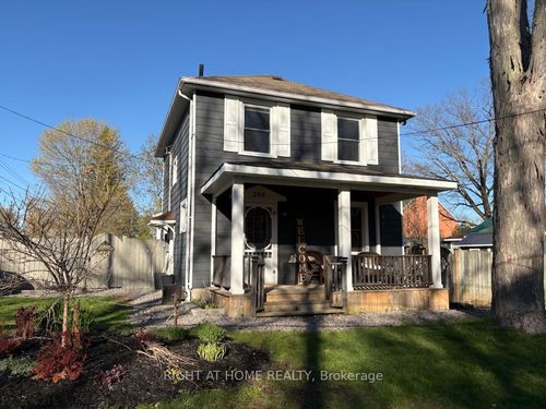 208 Cherry St, Tay, ON, L0K2C0 | Card Image
