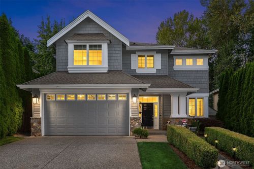 27114 Se 13th St, Sammamish, WA, 98075-5973 | Card Image