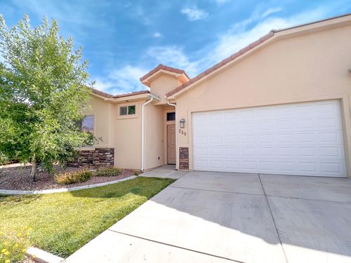 253 N 2530 W, Hurricane, UT, 84737 | Card Image