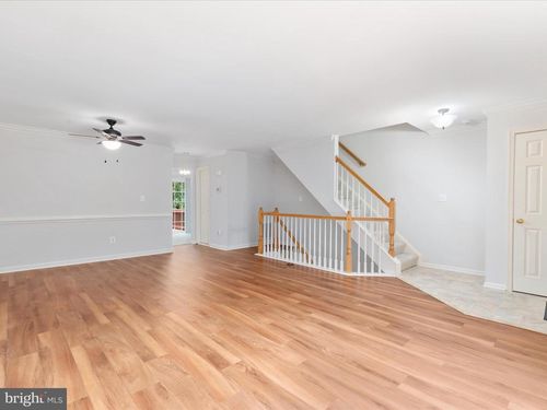 9662 Bedder Stone Pl, BRISTOW, VA, 20136-1233 | Card Image