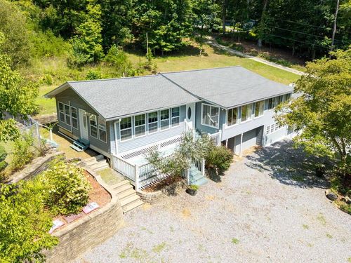3514 Old Hwy 64 W, Warne, NC, 28909-8726 | Card Image