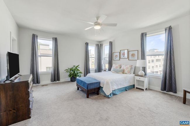 B - 802 Wesley Ln, Condo with 3 bedrooms, 3 bathrooms and null parking in CHARLOTTESVILLE VA | Image 24