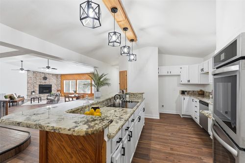 9902 County Road 2434, Terrell, TX, 75160-8504 | Card Image