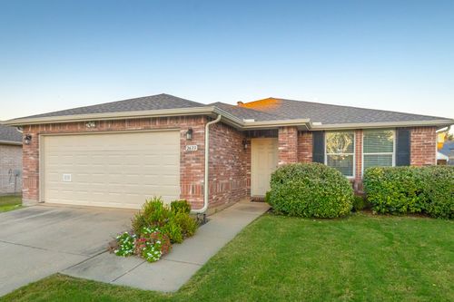 2633 Rockport Ln, Little Elm, TX, 75068-6452 | Card Image