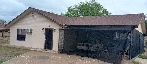 3294 Fresno Loop, Eagle Pass, TX, 78852-5671 | Card Image