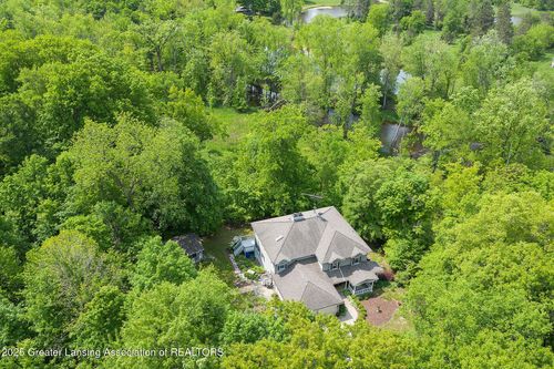 11781 W Herbison Rd, Eagle, MI, 48822-9745 | Card Image