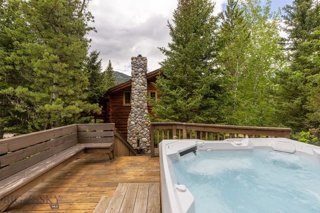 49824 Gallatin Rd, House other with 5 bedrooms, 3 bathrooms and null parking in Gallatin Gateway MT | Image 14