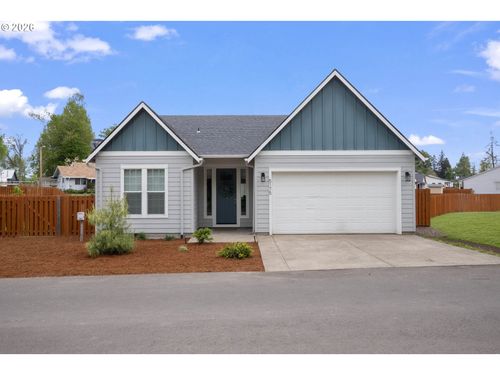 5175 Ne Parkway Dr, Salem, OR, 97305 | Card Image