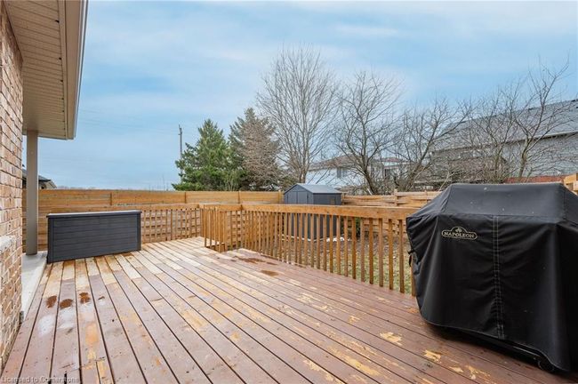 71 Crab Apple Crt, House other with 3 bedrooms, 4 bathrooms and 3 parking in Wellesley ON | Image 45