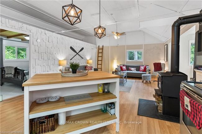 100 Beaver Lane, House other with 2 bedrooms, 1 bathrooms and 4 parking in Nipissing ON | Image 18